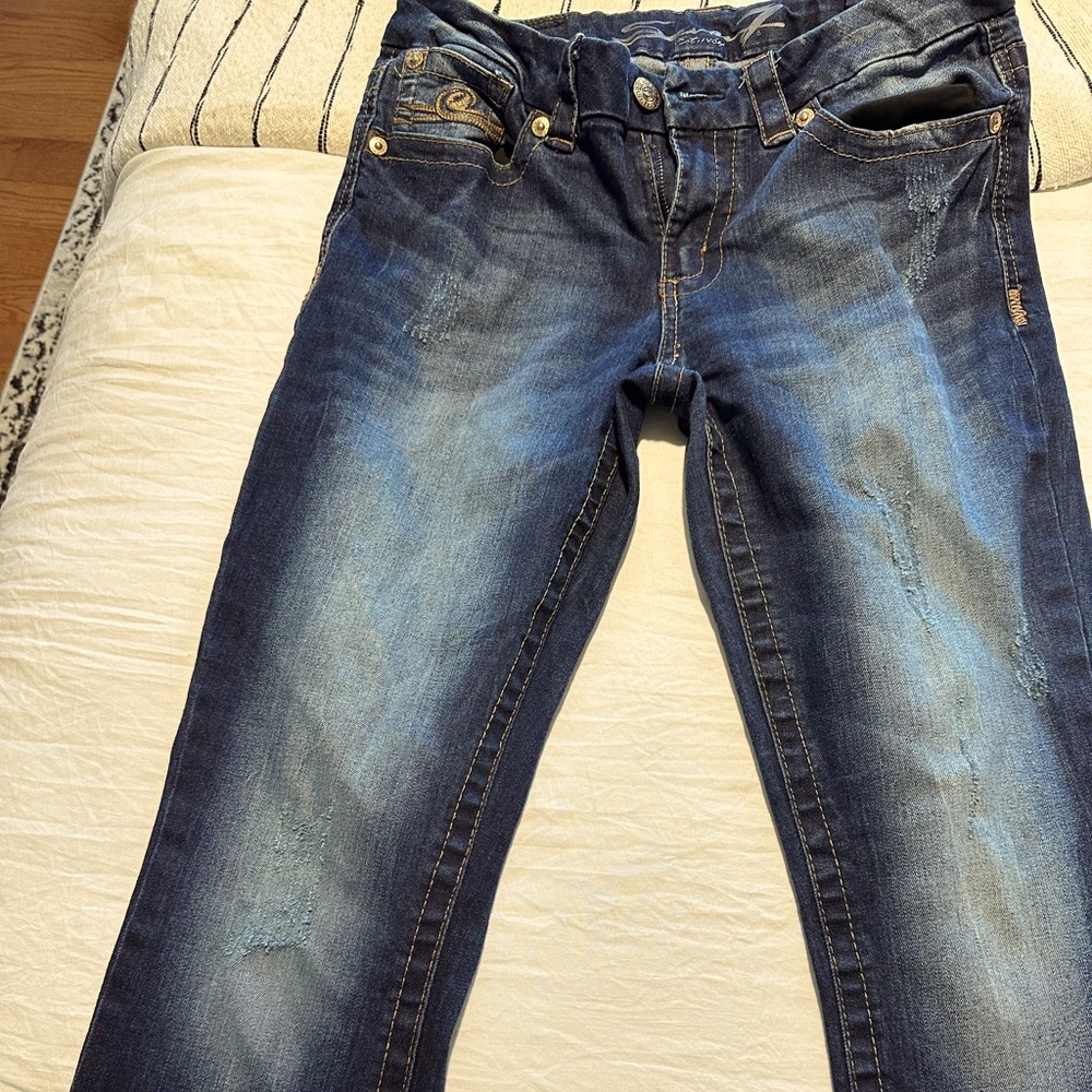 Seven jeans, size 8, slim fit boot cut